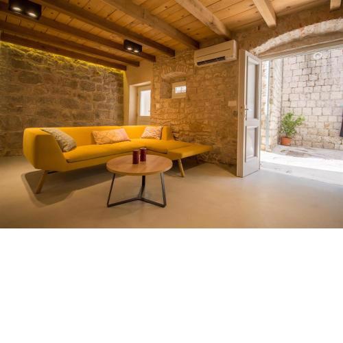 Stonehouse Sepia - 6 ppl, Trogir centre, near Split airport