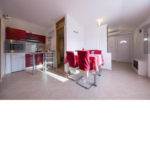 Strma Apartments