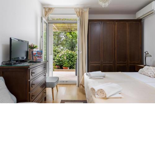 Studio and Room Lena