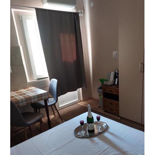 Studio apartman Drače