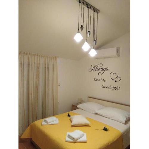 STUDIO APARTMAN TONKO - s balkonom