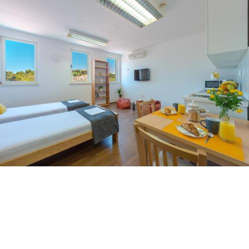Studio apartment Ivona
