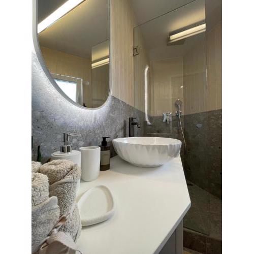 Studio Apartment Saint Luke - Old Town Split