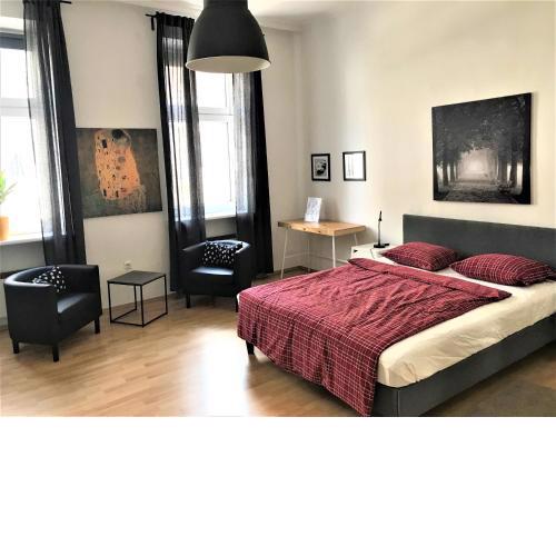 Studio & Apartments near Reumannplatz