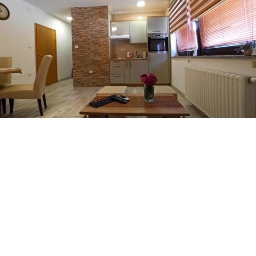 Studio Apartments Una