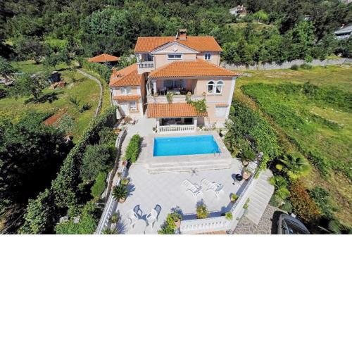 Studio Lovran 14178b