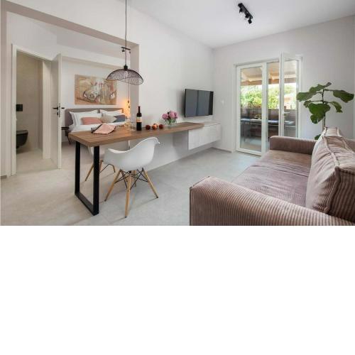 Studio Nevera