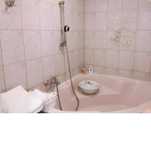 Stunning 2-Bed Apartment in Praha 4