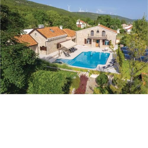 Stunning Home In Cista Velika With Wifi