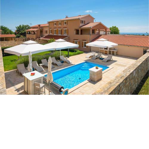 Stunning Home In Hr-52215 Vodnjan With Wifi