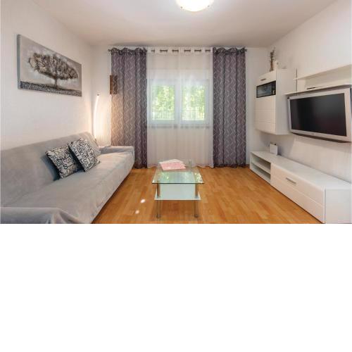 Stunning Home In Povile With Wifi
