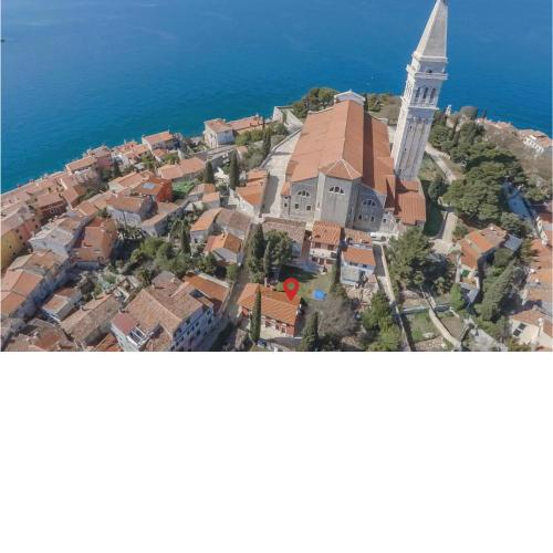 Stunning Home In Rovinj With Wifi