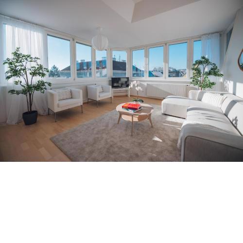 Stylish Apartment with breathtaking rooftop views