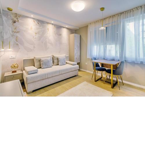 Stylish apartments - near Zadar bridge
