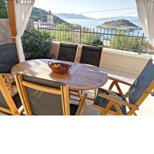 Stylish holiday home Lorena