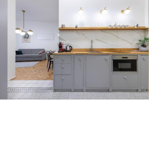 Stylish Old Town apartment by easyBNB