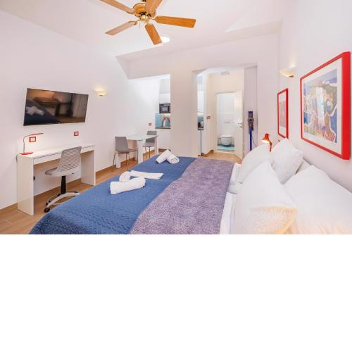 Stylish studio Dare next to the City walls