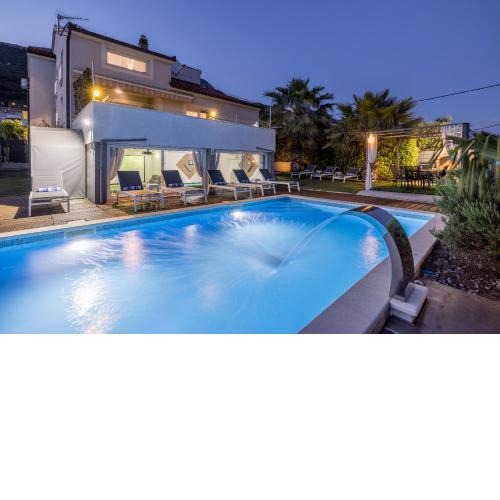 Sun castle holiday house Babic