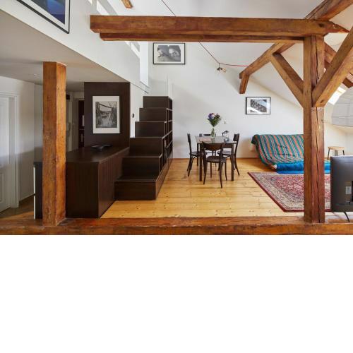 Sunlit Attic Loft in Vinohrady by Prague Days