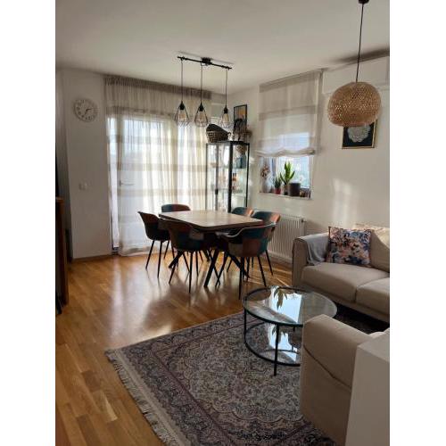 Sunny apartment Zadar