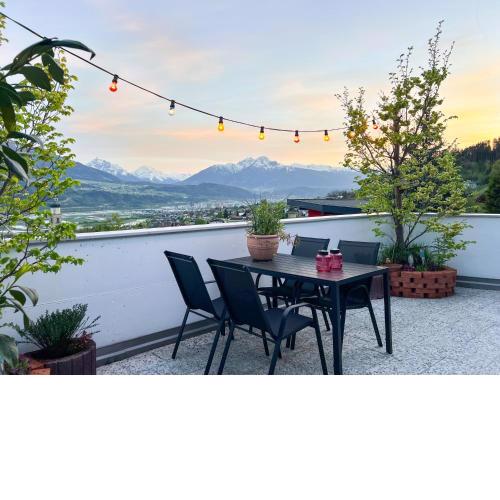 Sunny Mountain Loft - Terrace & Garden