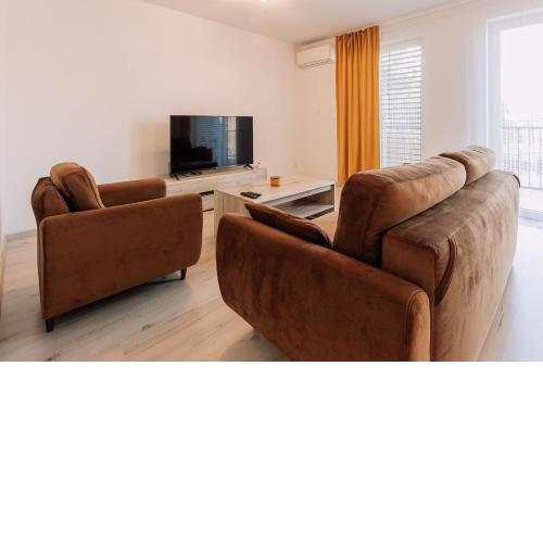 Sunrise Apartments