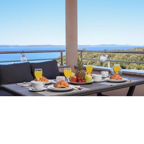 Sunset Beach Suites