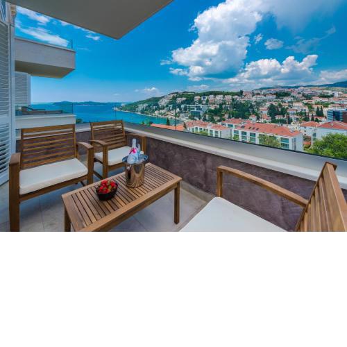 Sunset Luxury Residence II