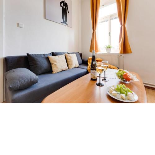 Sunshine Apartment near the City center