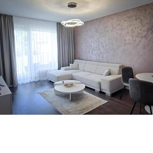 Tabáň Marble apartment (city center & free parking)