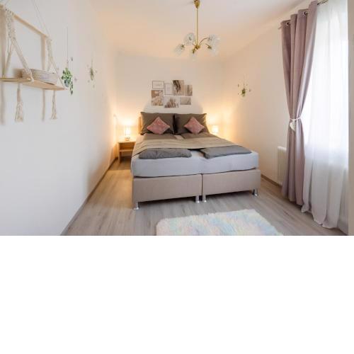 TAMLiving Mountain House 3BR Comfort WIFI TV