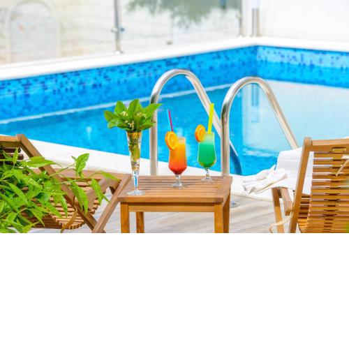 Tandem Apartments with Swimming pool