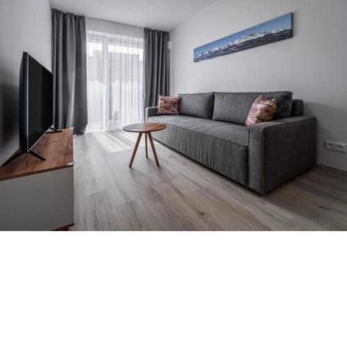 TATRA SUITES Apartment Living Park