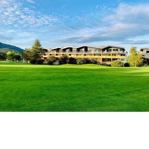 Teehouse Golf Apartment