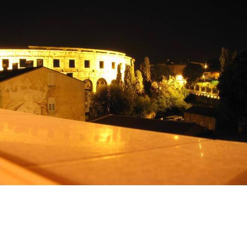 Terrace Dream View over Amphitheatre