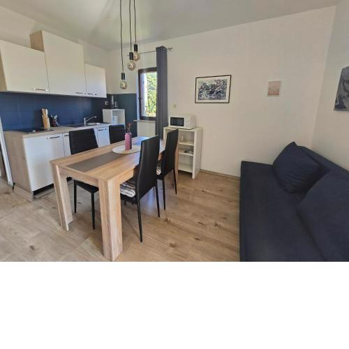 TESLA-One bedroom Apartment