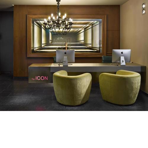 The ICON Hotel & Lounge