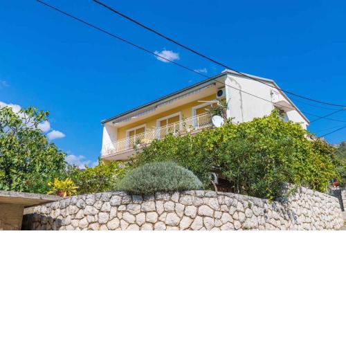 Three-Bedroom Apartment in Crikvenica XII