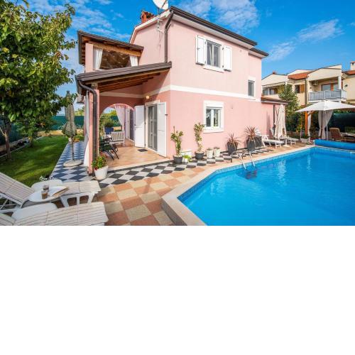 Three-Bedroom Villa Marija with Private Pool in Gedici