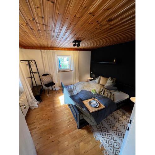 Tini House