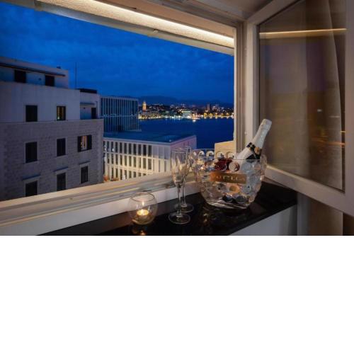Top rooms
