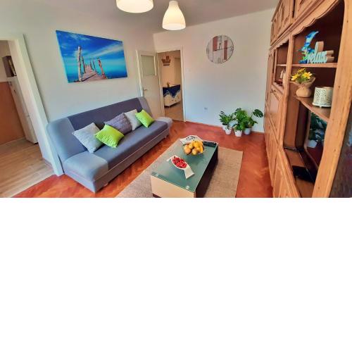 Town Center Apartment with Balcony