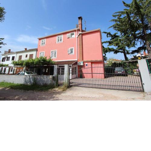 Traumhaftes Apartment in Rovinj nur 300 Meter zum Strand mit Taxibootverbindung