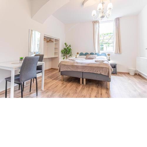 Trendy Studio near Westbahnhof with Kitchenette & Smart TV