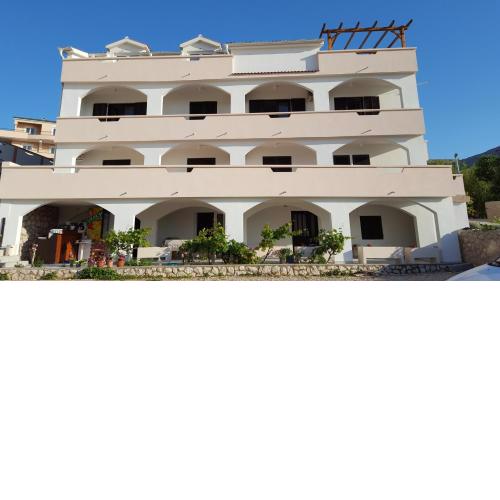 Triple Room Metajna 4120f