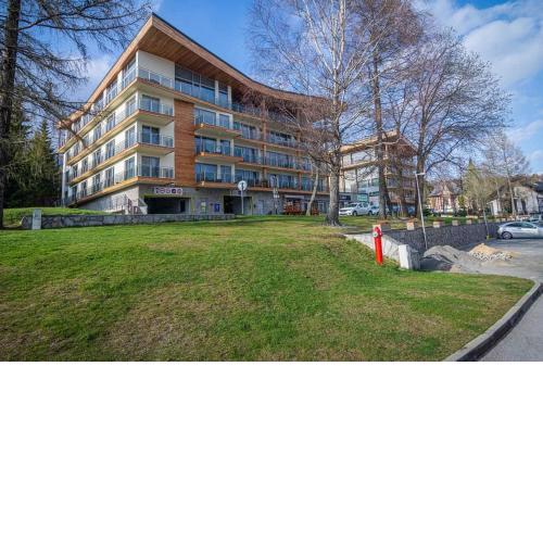TRITA SK - Apartmán Hrebienok resort 108 - Central location - Garage parking