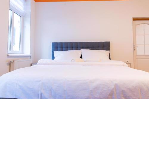 Tuan Long Apartments