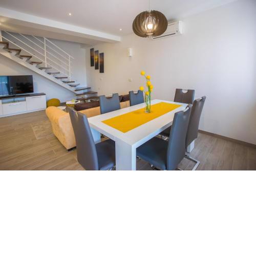 Two bedroom apartment Milohanic III