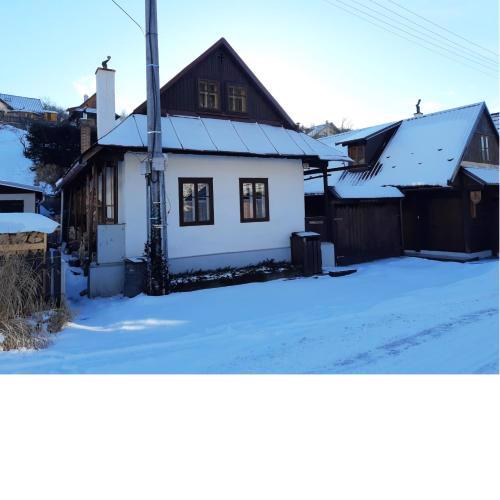 U včelárov