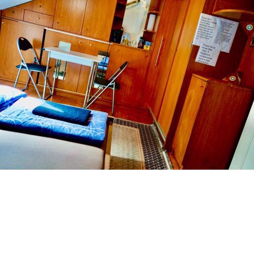 U6 schofwrk hostel